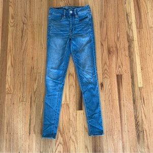American Eagle Outfitters Hi-Rise Jegging